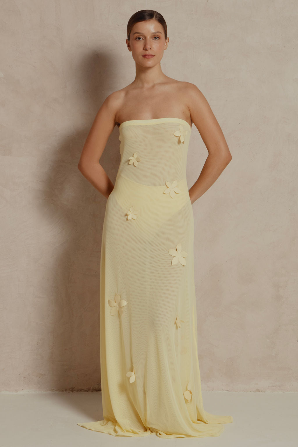 MIO CORAL Alba de Martha Dress I WOAHCO L / Yellow MIO CORAL Alba de Martha Dress I WOAHCO L / Yellow