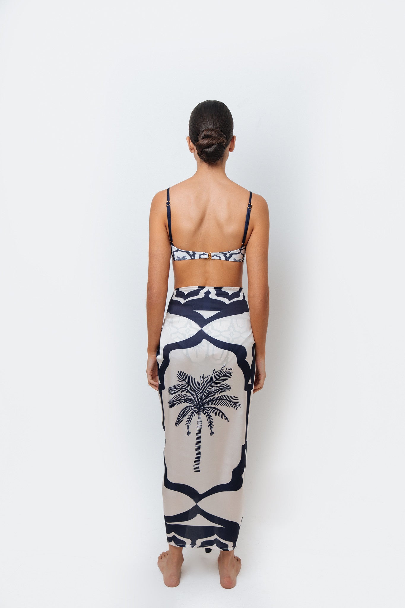 Happer Navy Palms Sarong