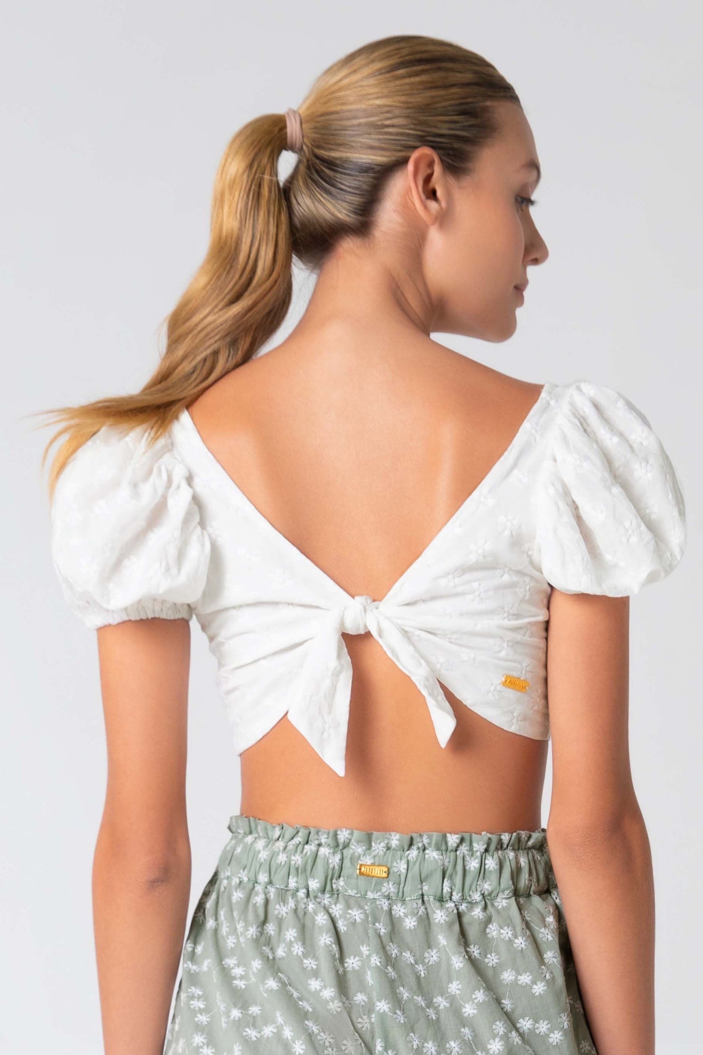 Daisy Sleeves  Cover Up