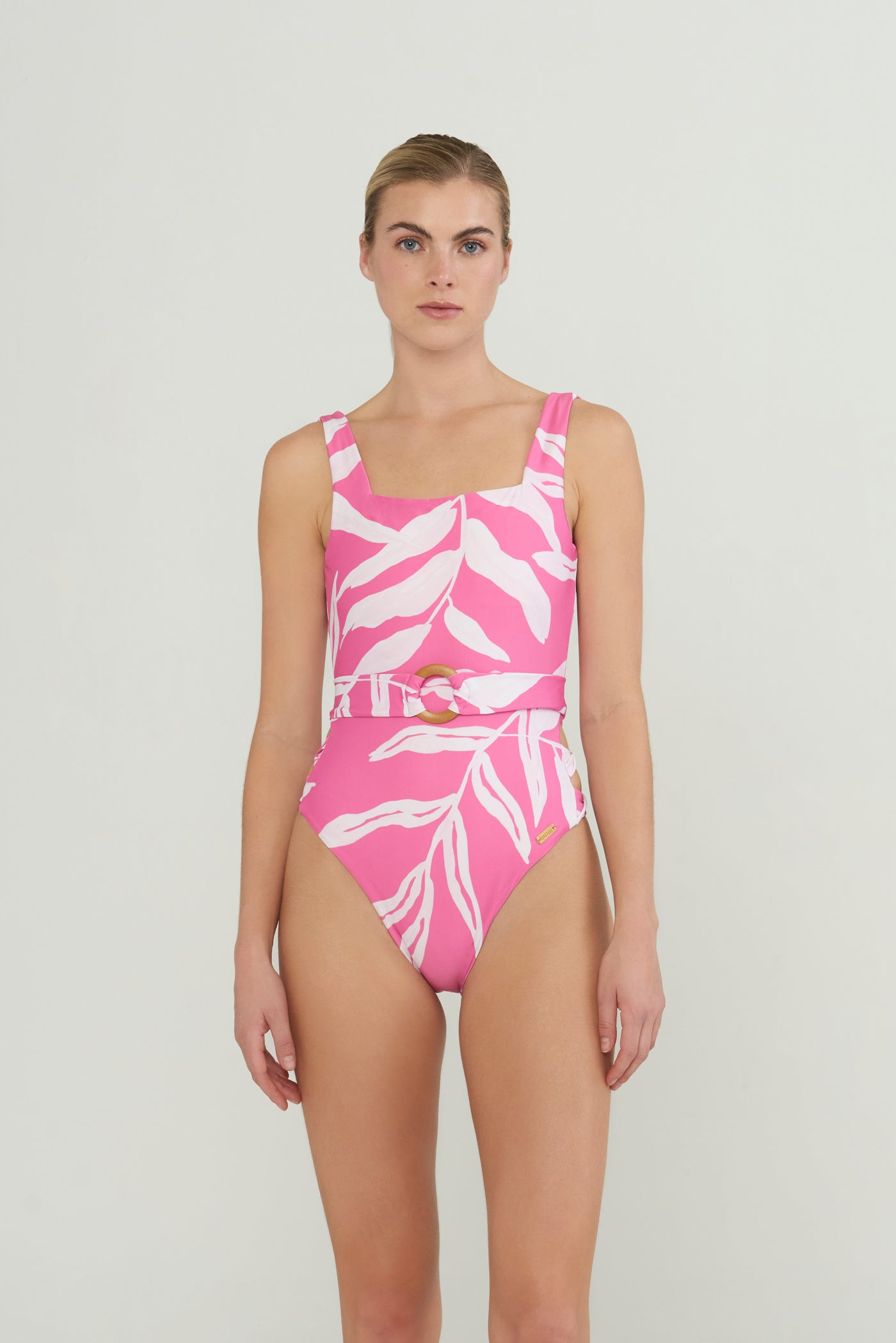 Serrania Abbi One Piece